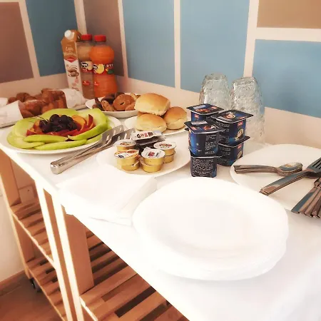 Shekhinah Restaurant 3*