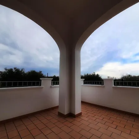 Shekhinah Restaurant Panzió Maruggio