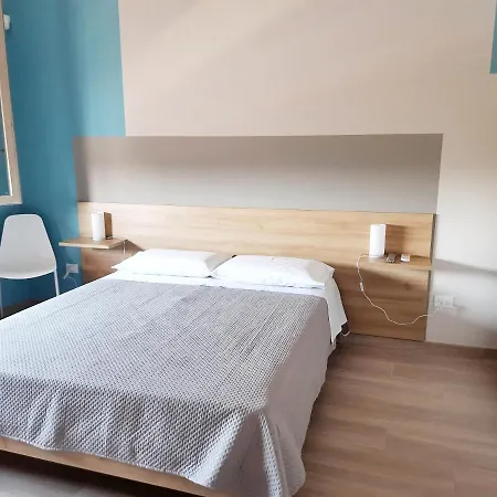 Shekhinah Restaurant Panzió 3*