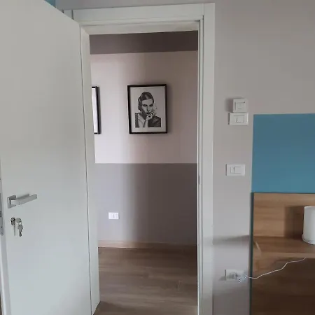 Shekhinah Restaurant 3*