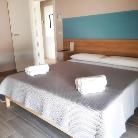 住宿加早餐酒店 Shekhinah Restaurant