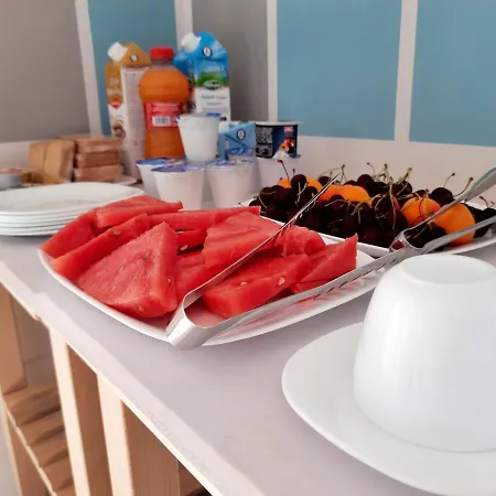 Shekhinah Restaurant ベッド・アンド・ブレックファスト 3*