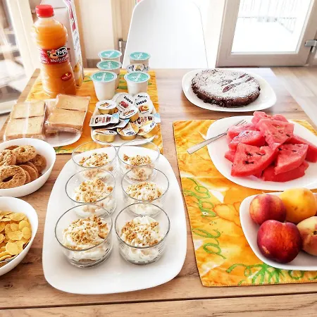 Shekhinah Restaurant 3* 玛鲁吉奥