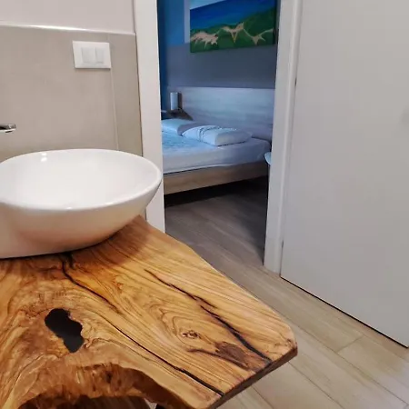 Shekhinah Restaurant 3* マルッジョ