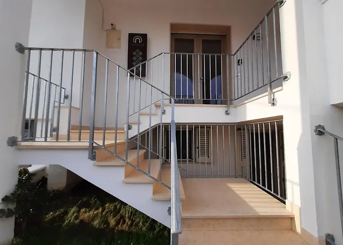 Shekhinah Restaurant 3*